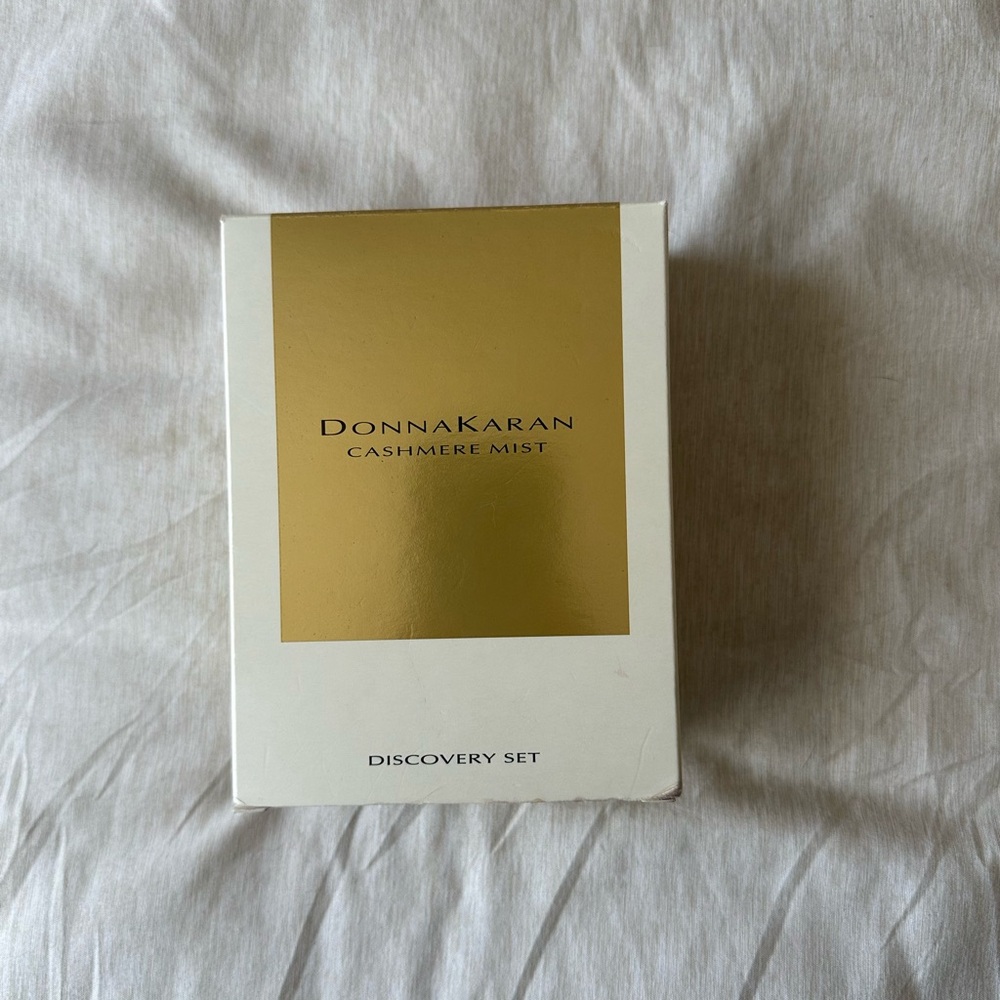 Donna Karan Cashmere Mist discovery set